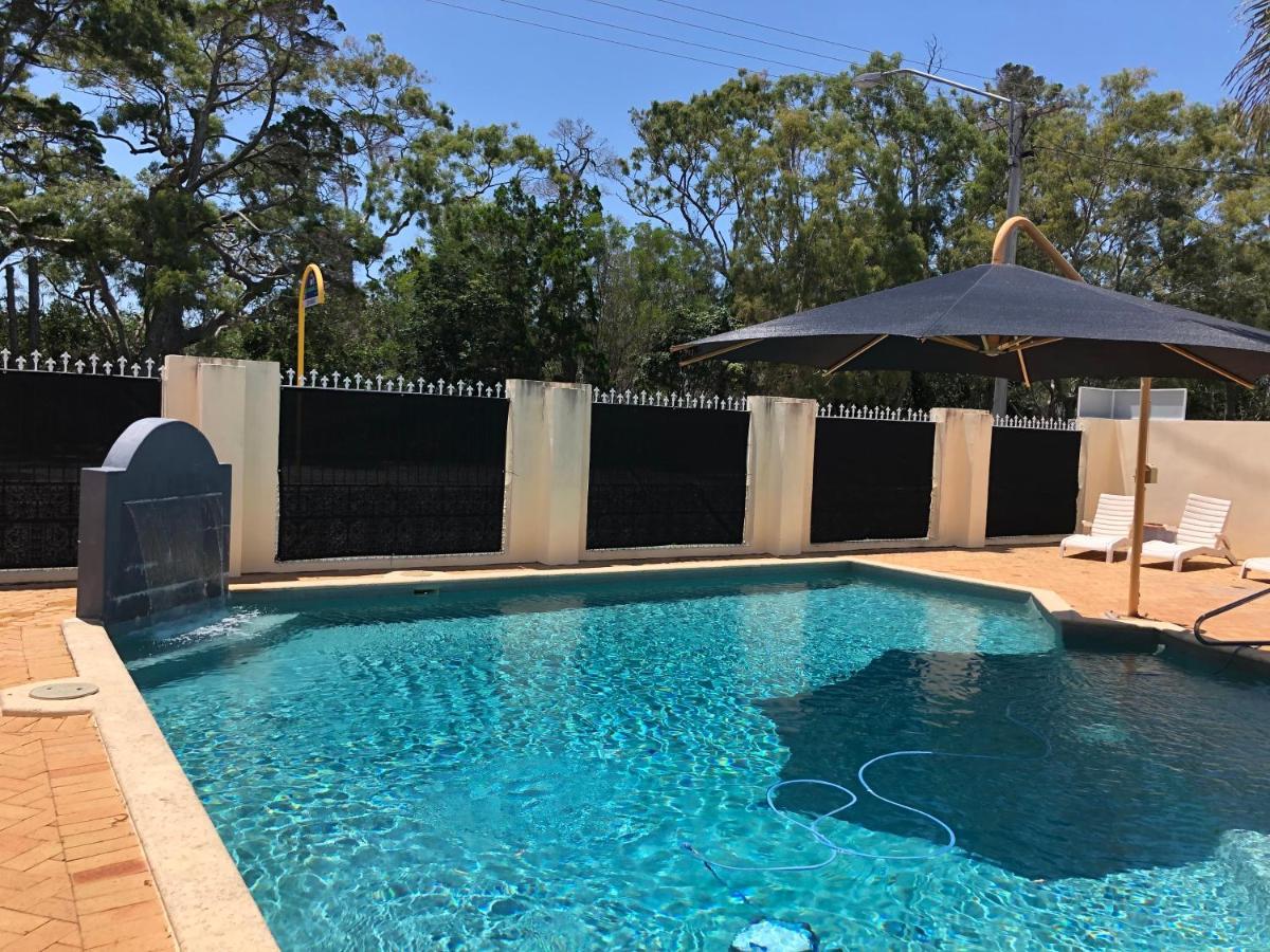 Hervey Bay Motel Екстериор снимка